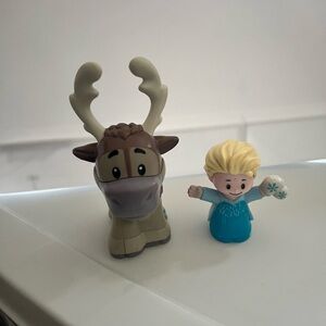 Frozen Character Toy Set - Sven & Elsa